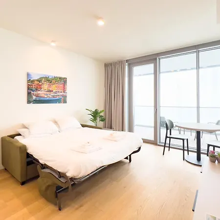 Apartamento Waterfront 2 *