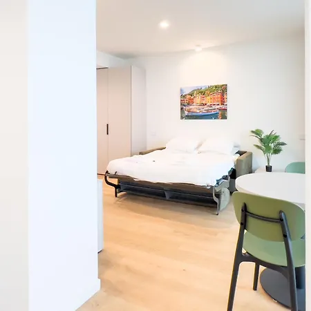 Waterfront 2 * Génova