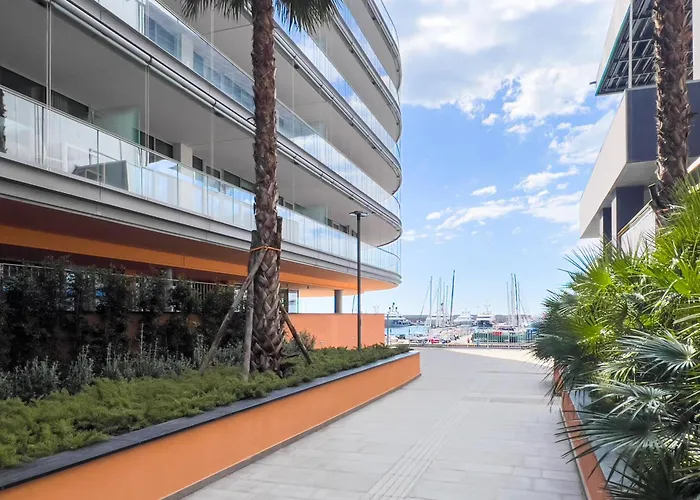 Waterfront 2 * ג'נובה