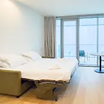 Apartment Waterfront 2