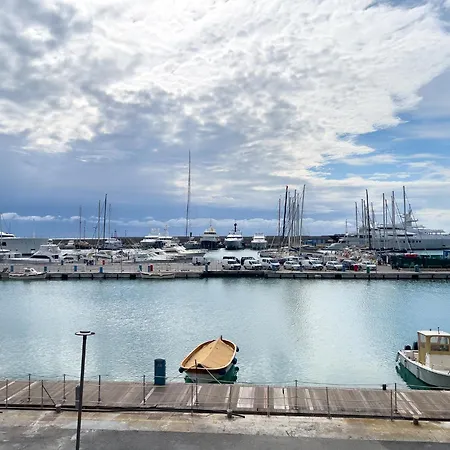 Waterfront 2 Apartamento